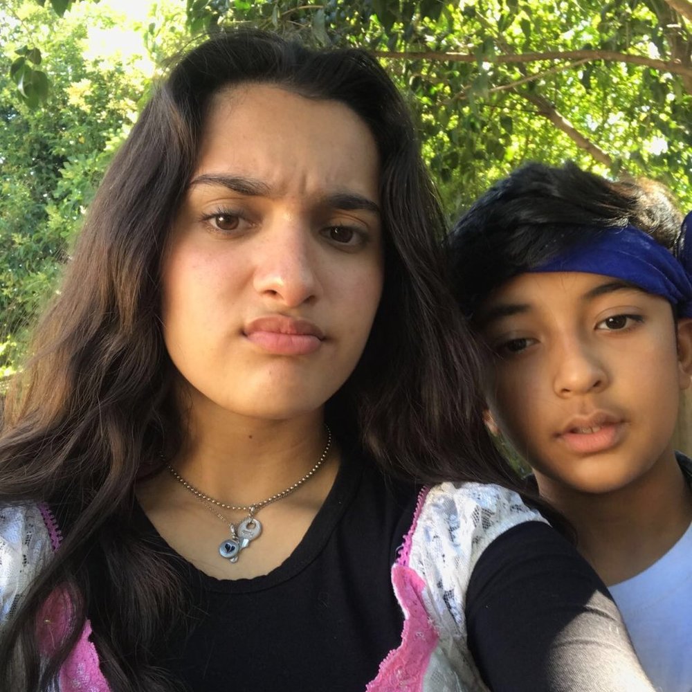 meet your posher, unaza